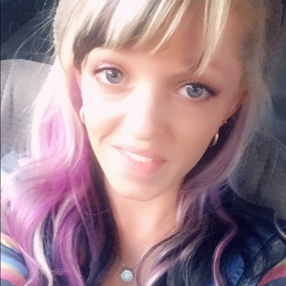 Meet your Posher, Jessica